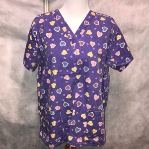 Hearts scrub top